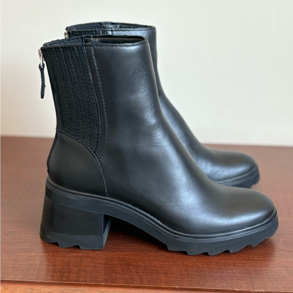 Dolce Vita - Martey H2O Boots - Black Leather